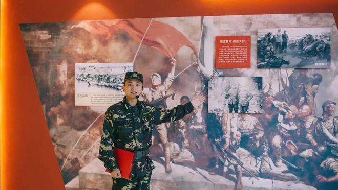 “翰墨颂德福盈万家” 山东胶州开展送福迎新春活动